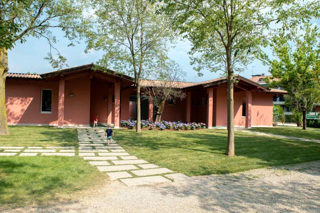 Mobilehomes In Pieve Vecchia - Norditalienische Seen 22044 Manerba del Garda Bagian luar foto